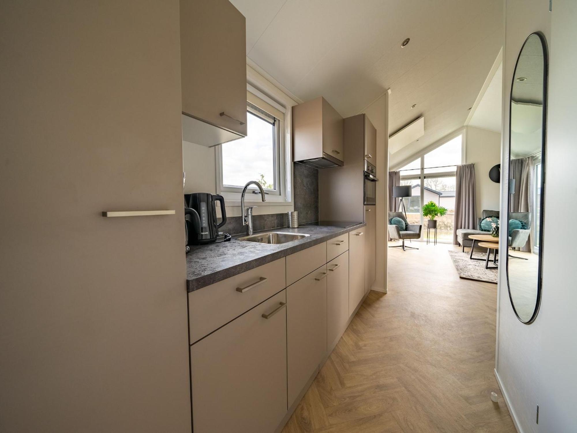 Tidy Chalet With Dishwasher, Near The River Maas Villa Kerkdriel Eksteriør bilde